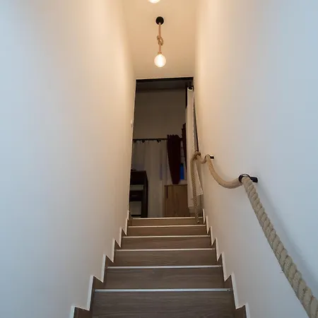M Corner Apartment Belgrade
